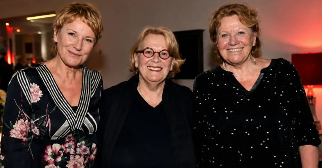 Die Schwestern Mariele, Katarina und Susanne Millowitsch (v. l.) bei einer Abendveranstaltung